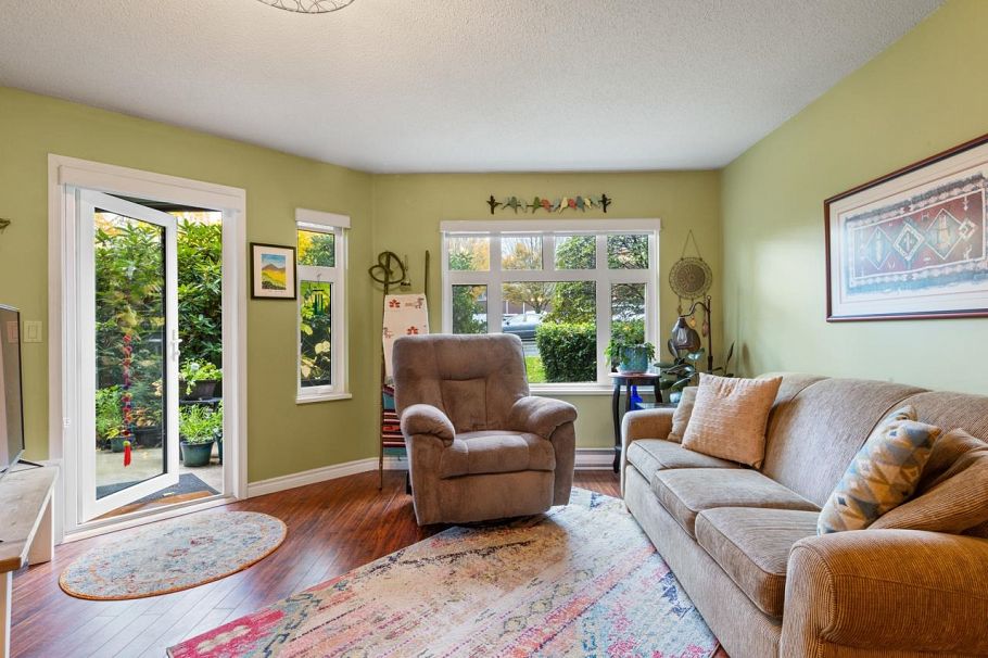 314 121 W 29th Street North Vancouver, BC - 3