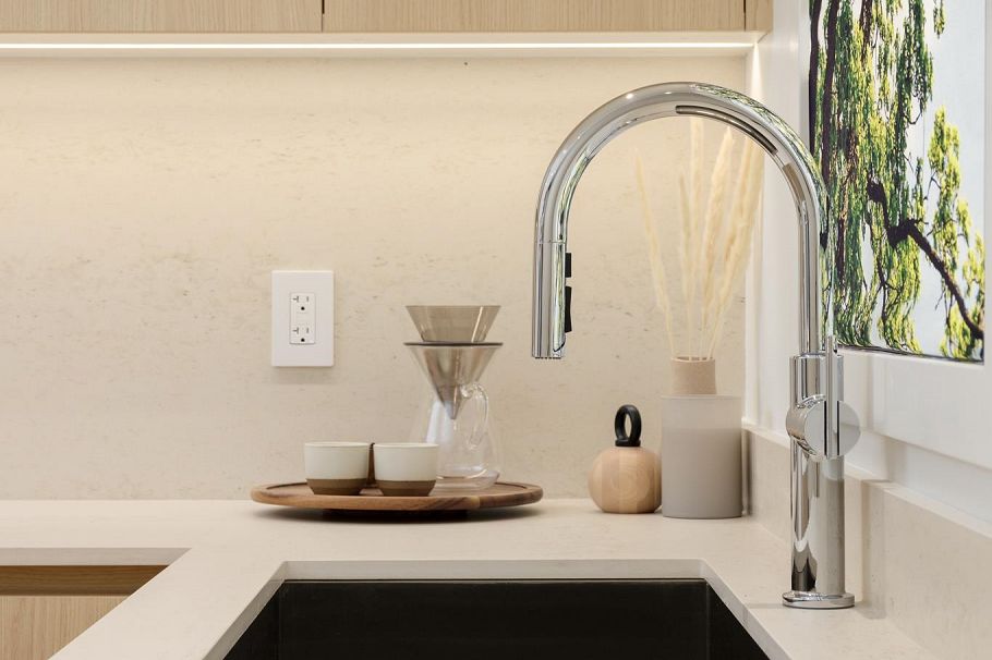 2406 E 12th Avenue Vancouver, BC - 11