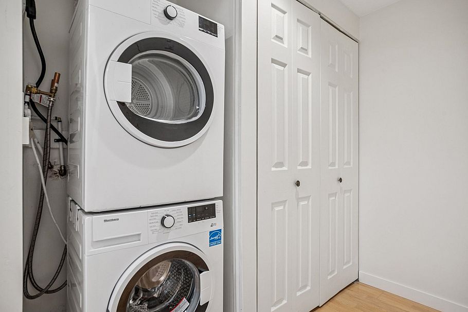 104 2190 W 8th Avenue Vancouver, BC - 21