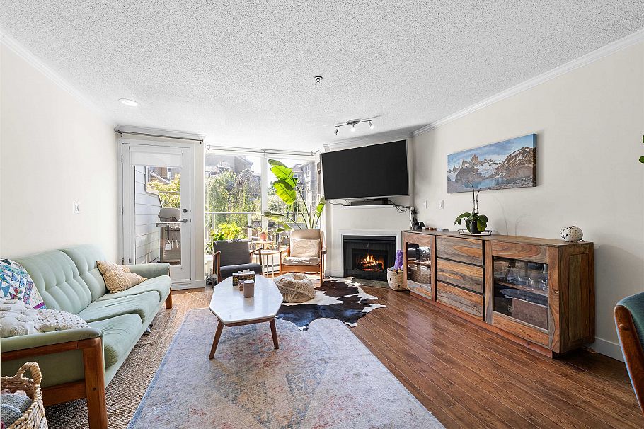 3021 Laurel Street Vancouver, BC - 4