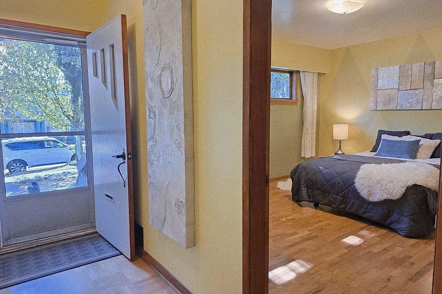 2725 E 52nd Avenue Vancouver, BC - 5