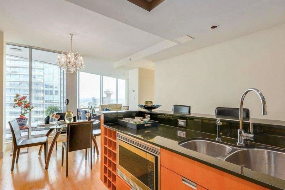 3304 1077 W Cordova Street Vancouver, BC - 5