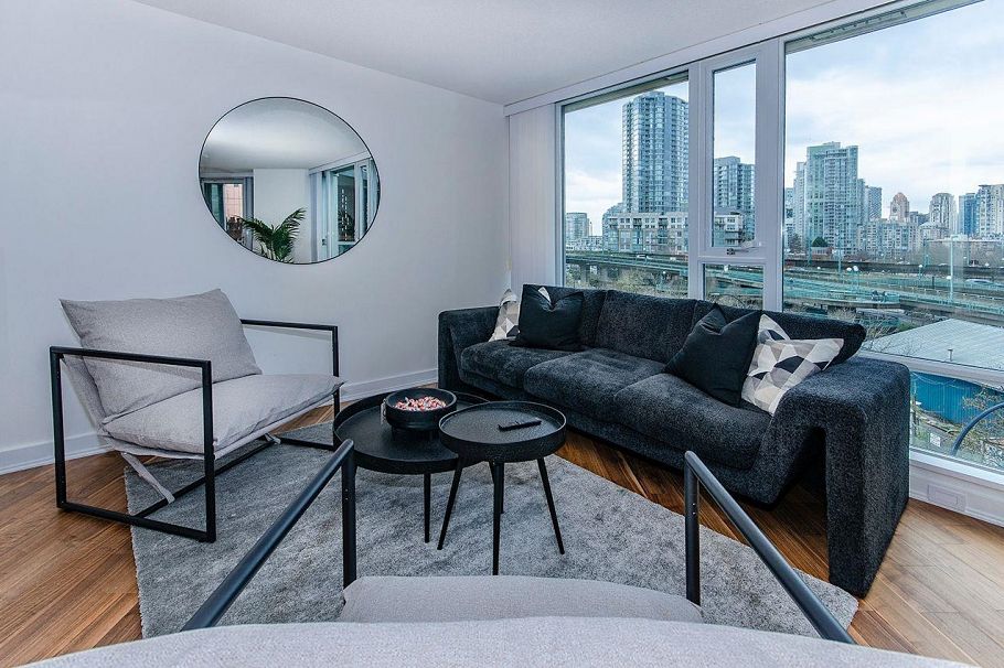 918 COOPERAGE WAY STREET, Vancouver BC V6B 0A7 Vancouver, BC - 2