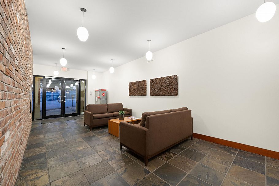 207 2515 Ontario Street Vancouver, BC - 31