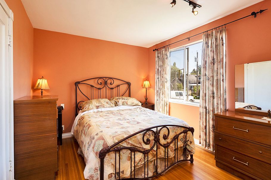 3136 W 11th Avenue Vancouver, BC - 14