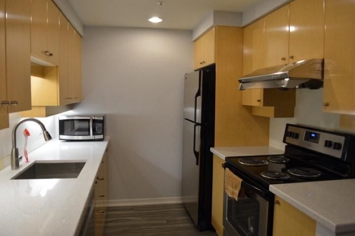 1009 EXPO BOULEVARD, Vancouver BC V6Z 2V9 Vancouver, BC - 1