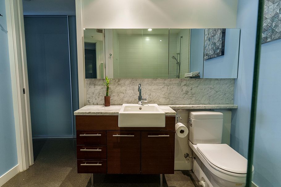 260 E 2nd Avenue Vancouver, BC - 15