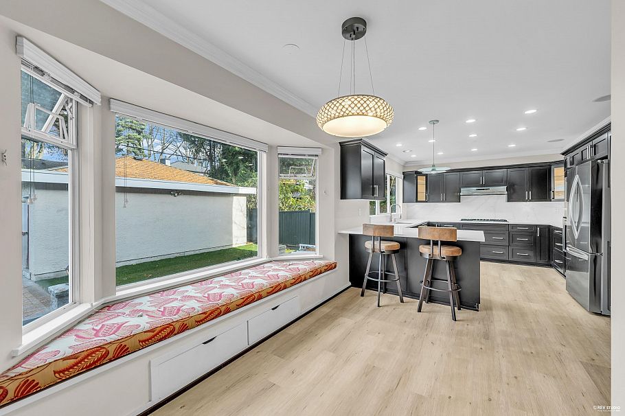 3979 W 33rd Avenue Vancouver, BC - 11