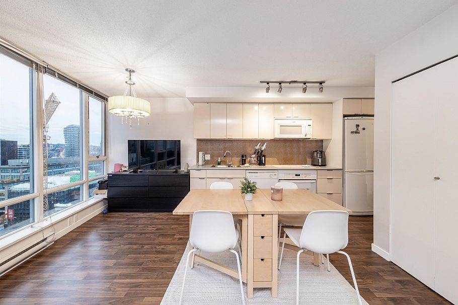 1606 233 Robson Street Vancouver, BC - 9