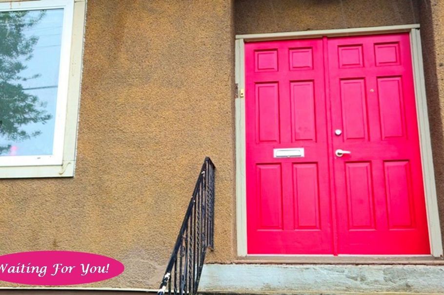 1072 E 55th Avenue Vancouver, BC - 3