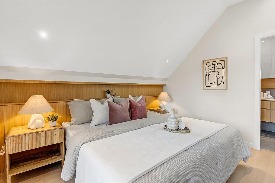 1 2764 W 14th Avenue Vancouver, BC - 29