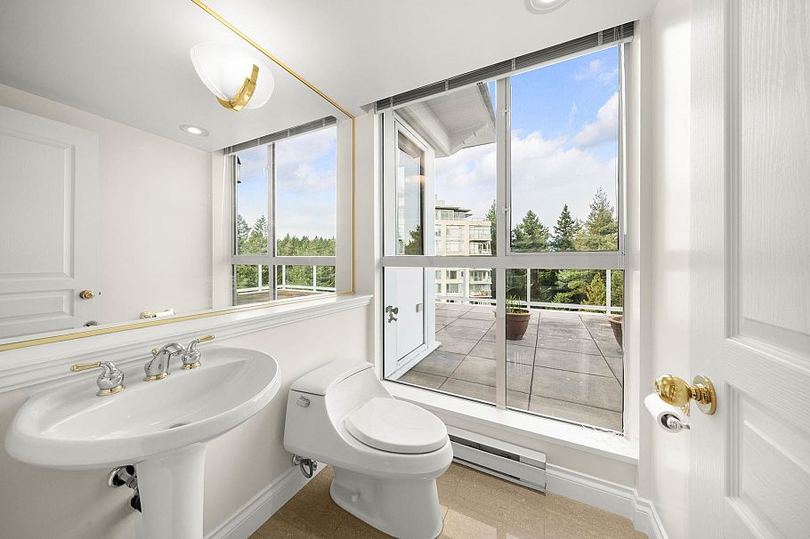 1700 5615 Hampton Place Vancouver, BC - 34