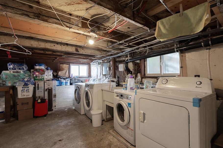 1636 Frances Street Vancouver, BC - 34