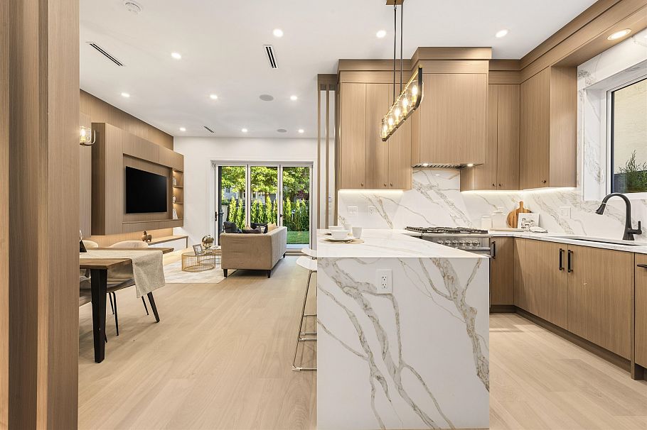 1 847 E 10th Avenue Vancouver, BC - 7