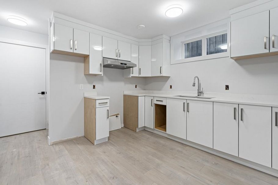 6749 Knight Street Vancouver, BC - 9