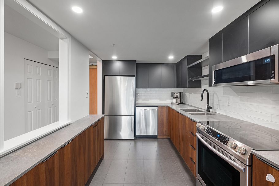 301 2201 Pine Street Vancouver, BC - 19