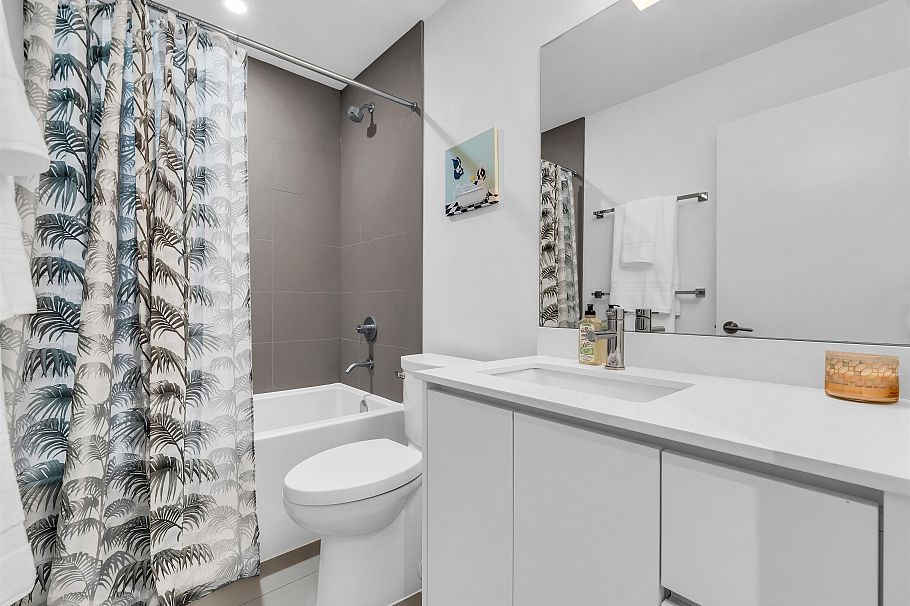 3177 Quebec Street Vancouver, BC - 31