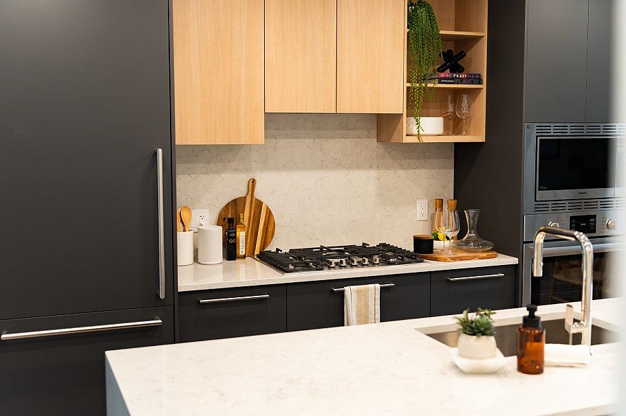 118 2050 Glenaire Drive North Vancouver, BC - 10