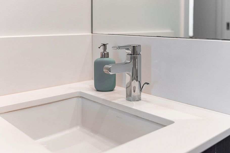 2503 1283 Howe Street Vancouver, BC - 26