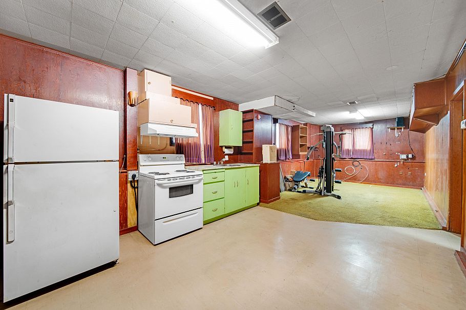 5284 Slocan Street Vancouver, BC - 19