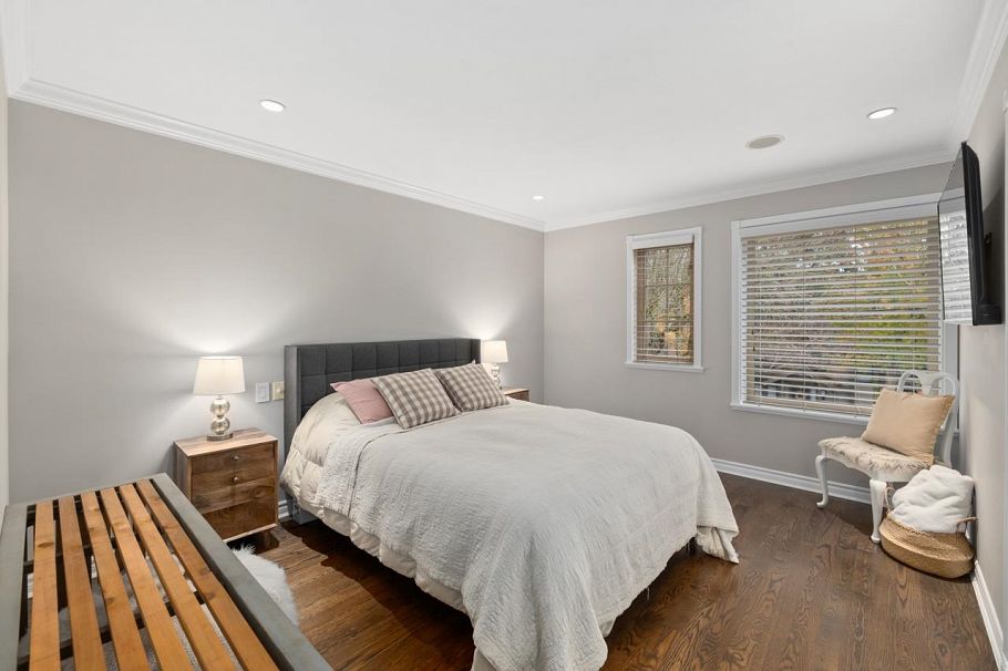 3135 Sunnyhurst Road North Vancouver, BC - 20