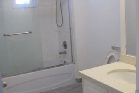 4313 Miller Street Vancouver, BC - 6