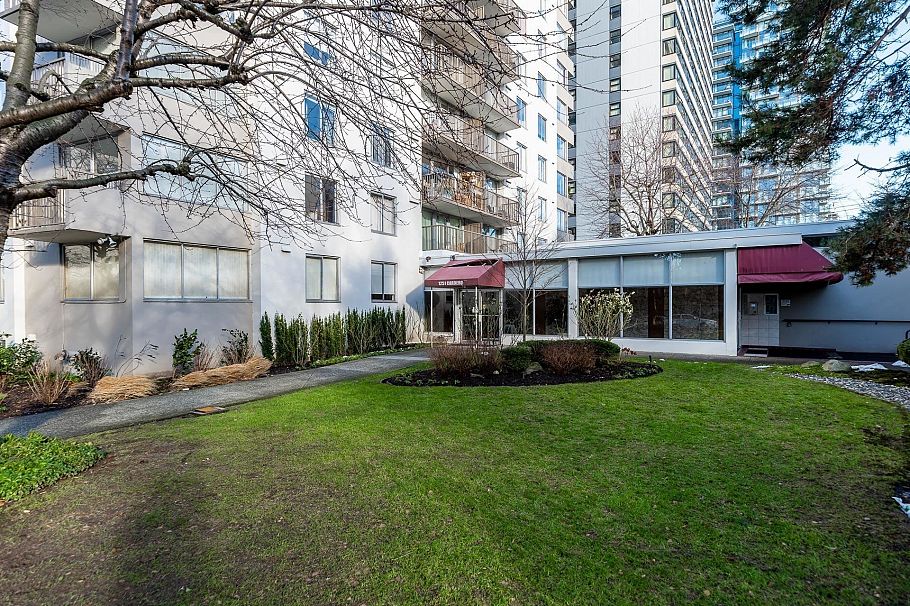 402 1251 Cardero Street Vancouver, BC - 19