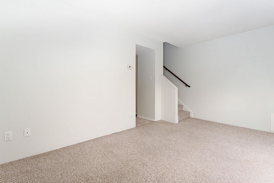 5 3554 E 49th Avenue Vancouver, BC - 15