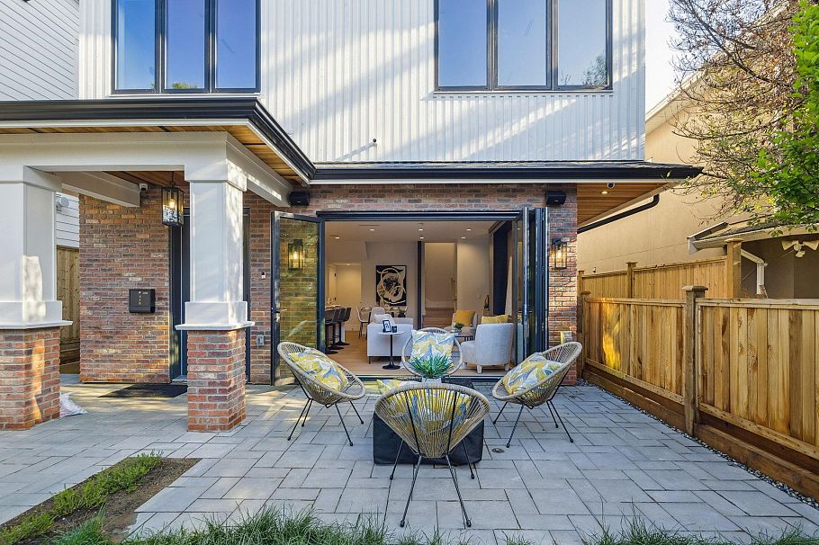 #1 2244 E 11th Avenue Vancouver, BC - 30