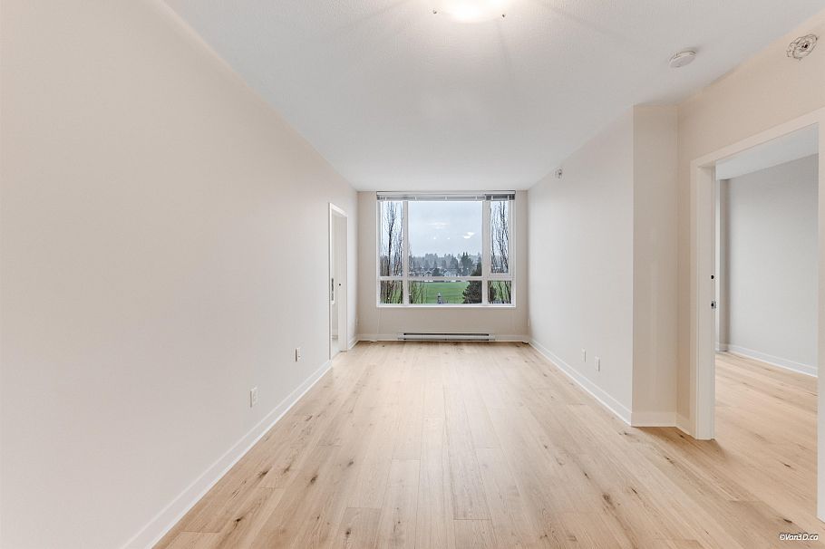 422 4078 Knight Street Vancouver, BC - 5