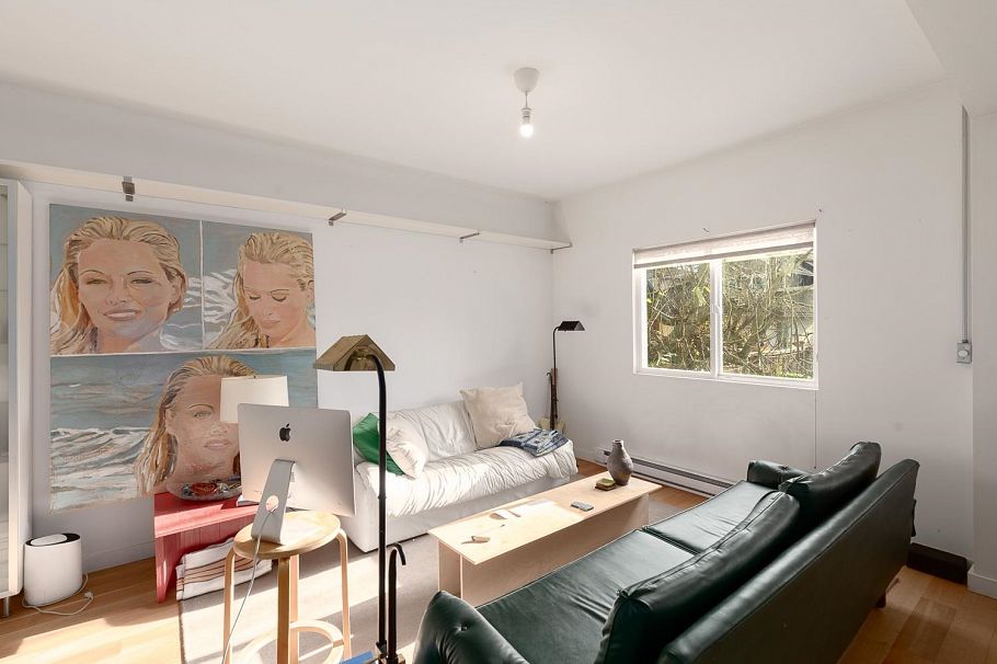 1636 Frances Street Vancouver, BC - 12