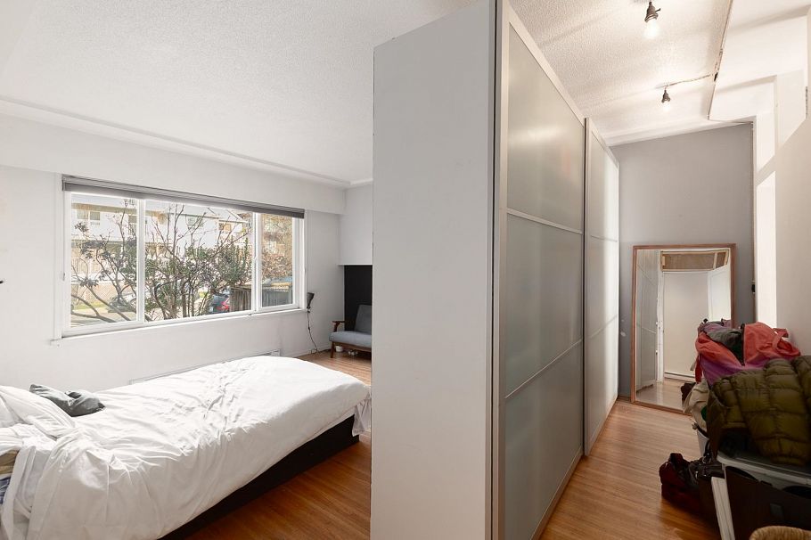 1636 Frances Street Vancouver, BC - 15