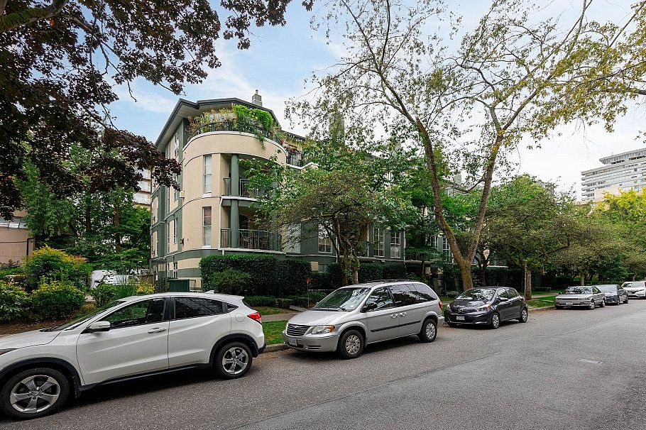 304 1928 Nelson Street Vancouver, BC - 34