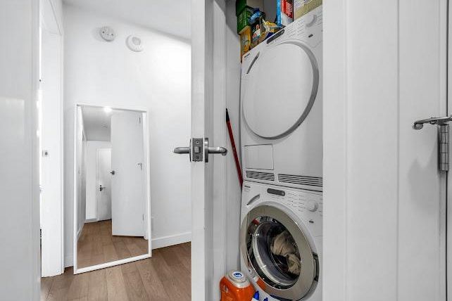 1480 Howe Street Vancouver, BC - 16