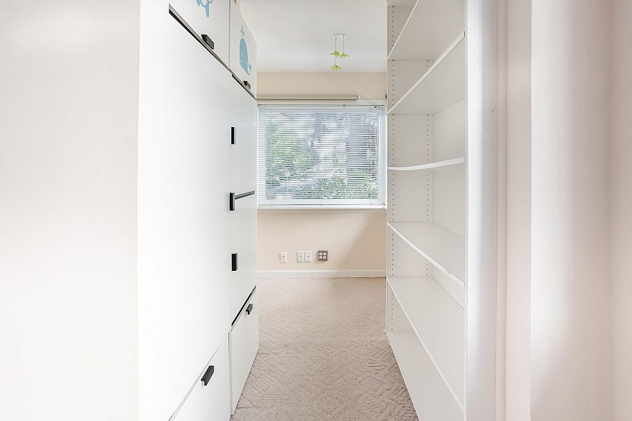 866 W 59th Avenue Vancouver, BC - 12