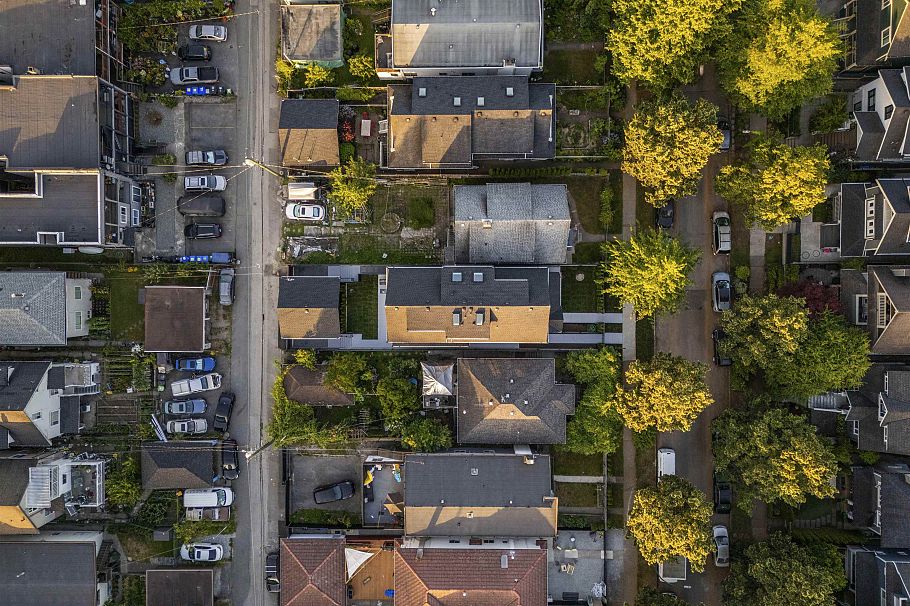 1 847 E 10th Avenue Vancouver, BC - 35