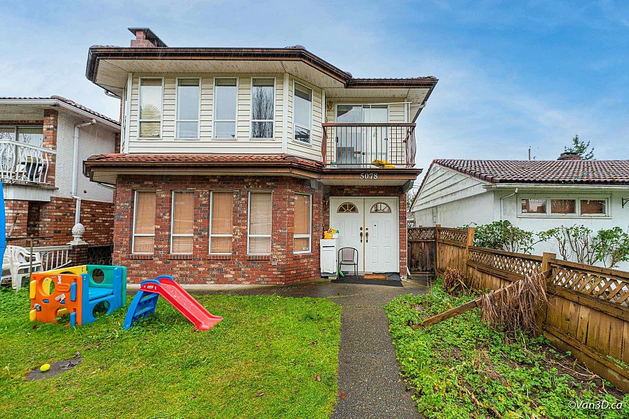 5078 Main Street Vancouver, BC - 2