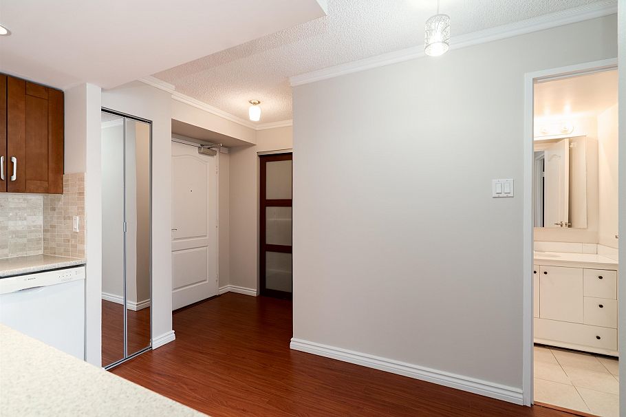 1319 2012 Fullerton Avenue North Vancouver, BC - 9