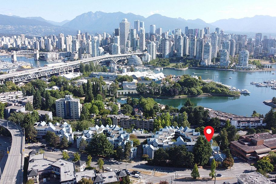 28 1345 W 4th Avenue Vancouver, BC - 35