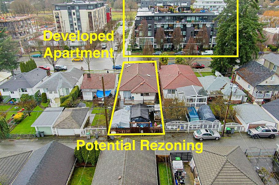 5078 Main Street Vancouver, BC - 1