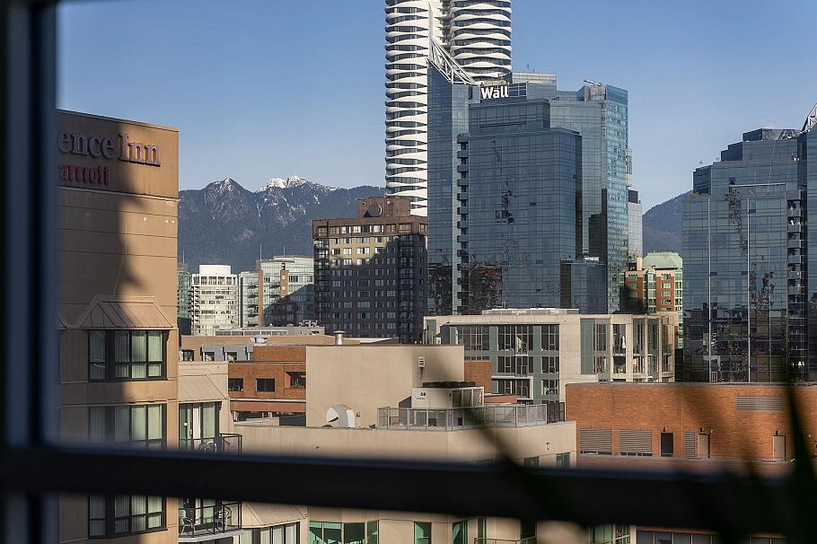 2503 1283 Howe Street Vancouver, BC - 14