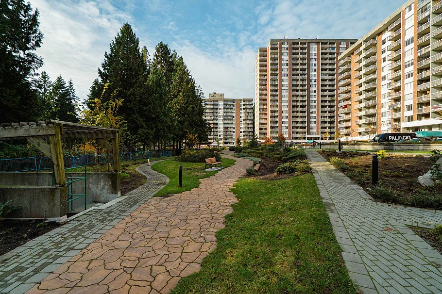 1319 2012 Fullerton Avenue North Vancouver, BC - 40