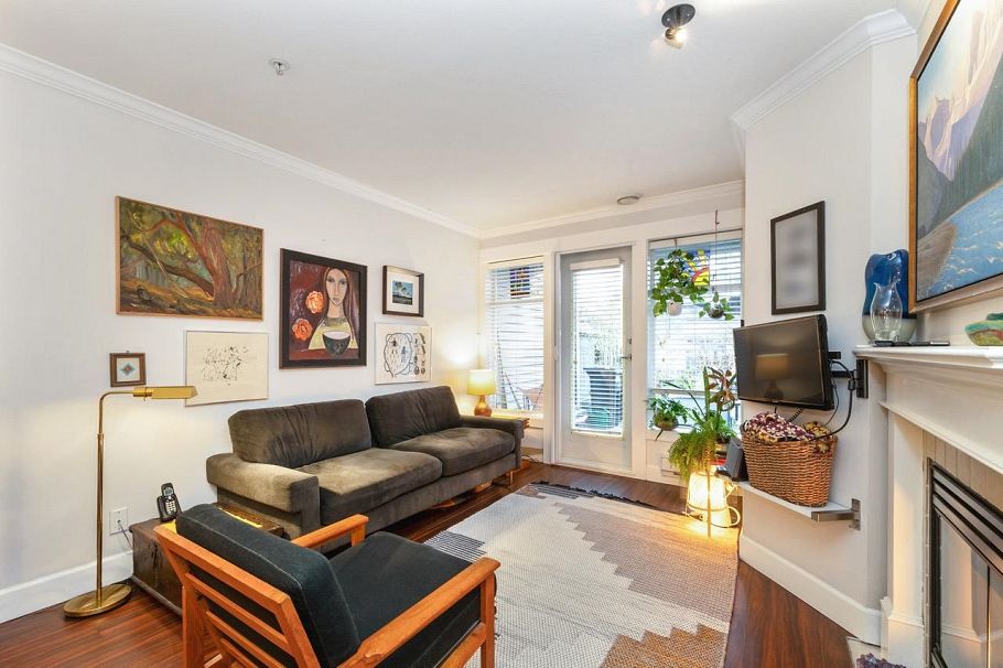 209 3333 W 4th Avenue Vancouver, BC - 2