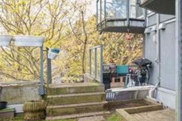 28 1345 W 4th Avenue Vancouver, BC - 29