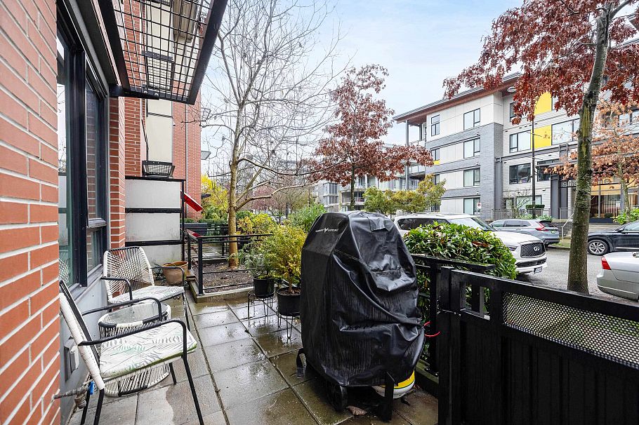 111 3133 Riverwalk Avenue Vancouver, BC - 5