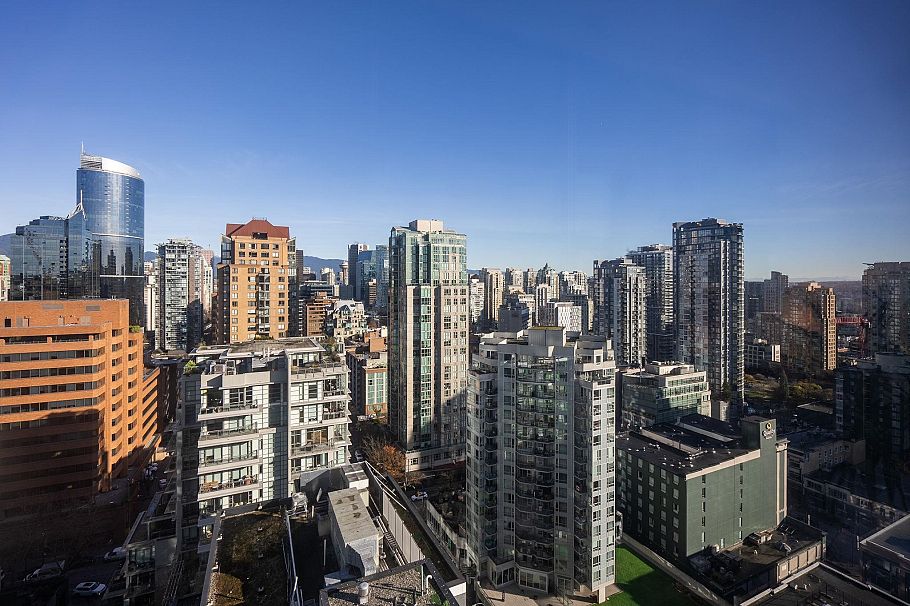 2503 1283 Howe Street Vancouver, BC - 12