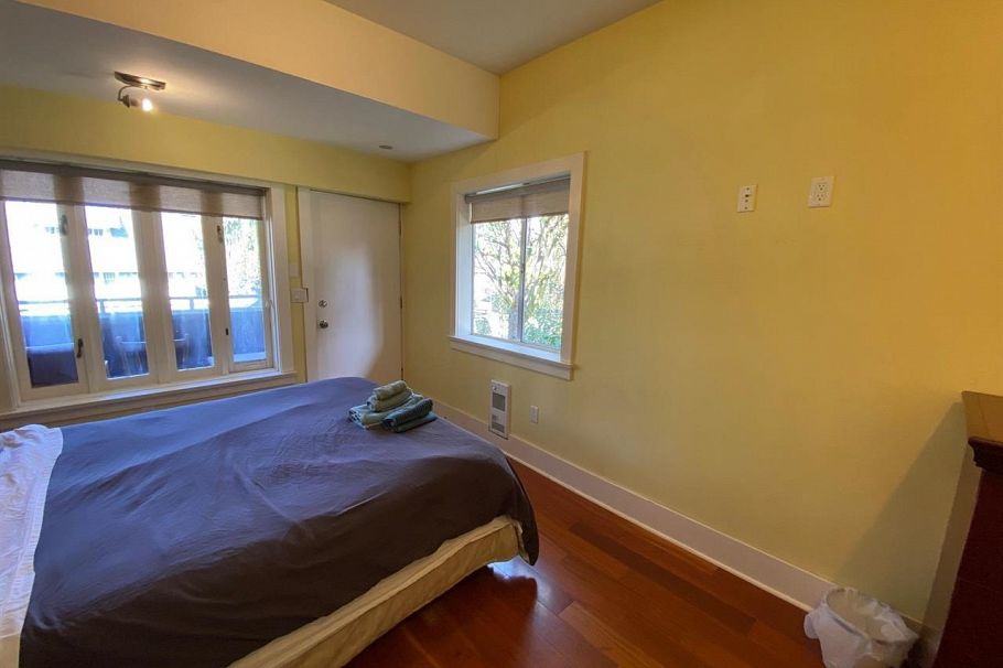 387 W 13th Avenue Vancouver, BC - 5