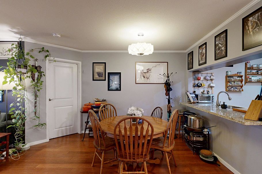 201 2222 Prince Edward Street Vancouver, BC - 12