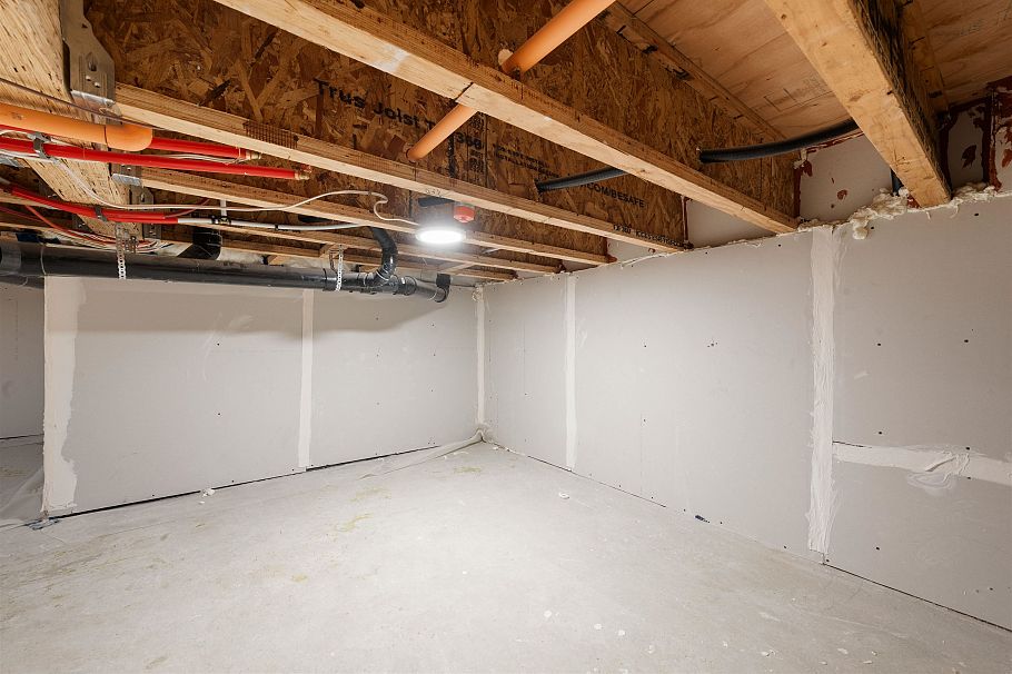 2 2750 W 19th Avenue Vancouver, BC - 35