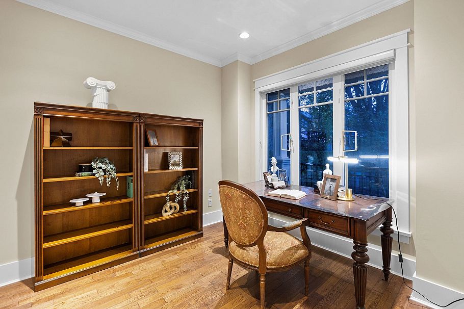 3895 W 23rd Avenue Vancouver, BC - 18